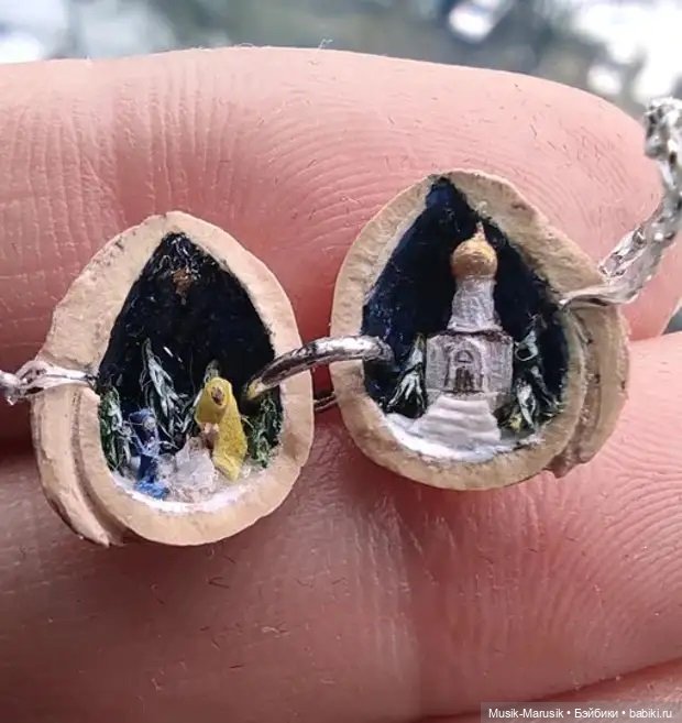 «Сокровища из мусора»: как Елена Иванова создает миниатюры в ореховой скорлупе