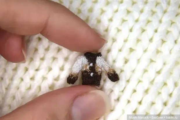 «Сокровища из мусора»: как Елена Иванова создает миниатюры в ореховой скорлупе (фото 3)