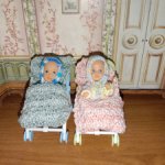 Малыши в коляске