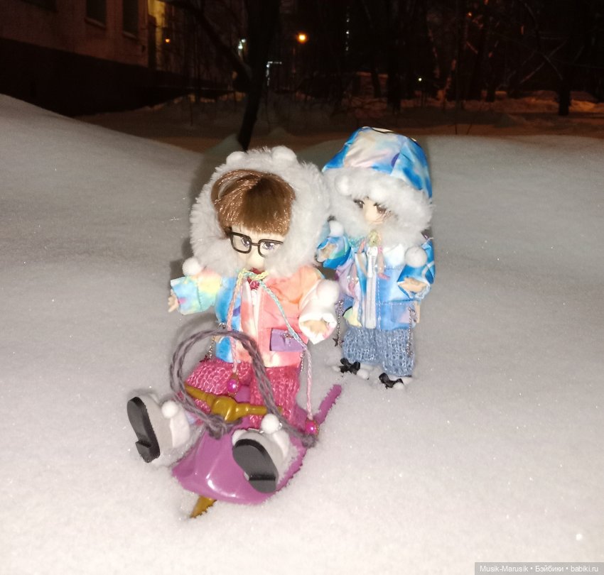 Прогулка — Кукольные фотоистории и сериалы: комиксы