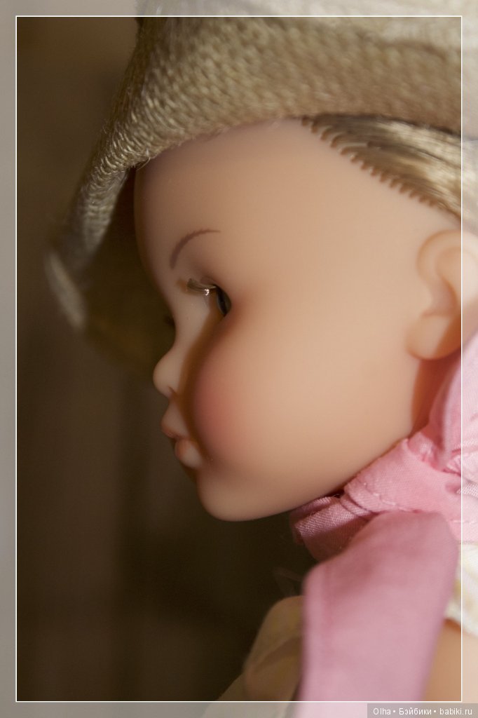 Corolle Les Cheries, Camille