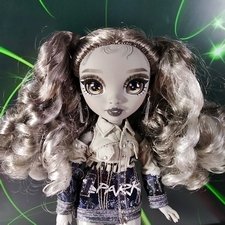 Оттенки серого: Николь Shadow High в цифровом мире