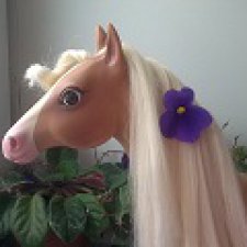 Лошадь для кукол 1/6 Лив Мускат от Spin Master