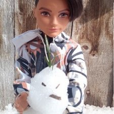 Прогулка во дворе с племянницами: Хантер, Гаррет и фигурки. 01