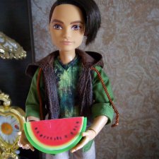 Фото ЭАХ, от Маттел.