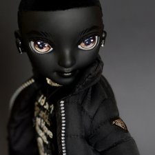 Черный-черный человек