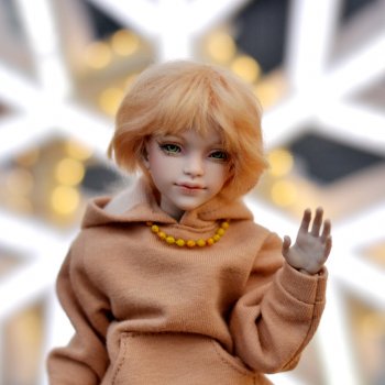 Эльф в городе