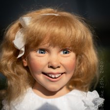 Хохотушка Zoe