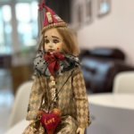 Пьеро игрушка для антикварной куклы