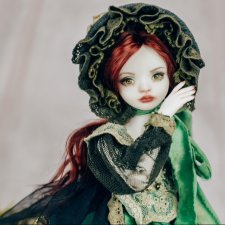 Кукла фарфоровая Луиза