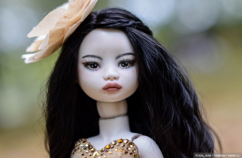 Кукла фарфоровая шарнирная Эйлин (фото 9)