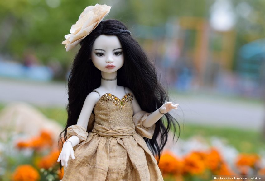 Кукла фарфоровая шарнирная Эйлин (фото 4)