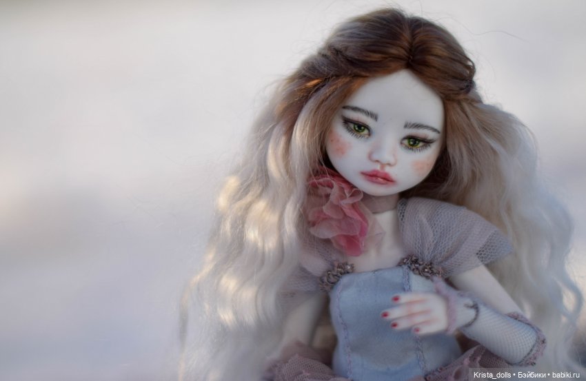 Кукла фарфоровая шарнирная Кэйтлин