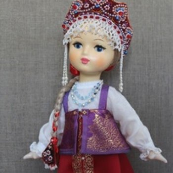 Лето под девизом "Кукол! Надо больше кукол!"...