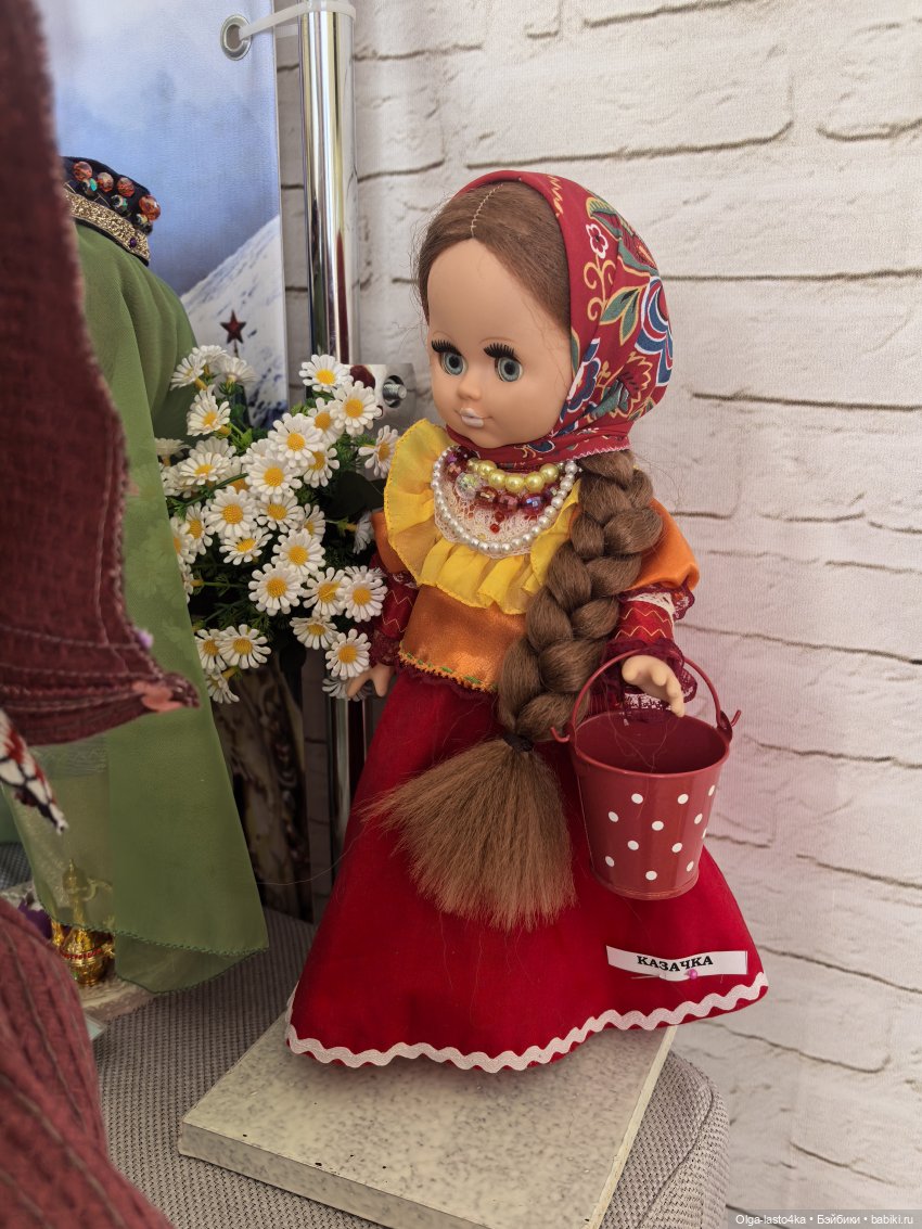 Куклы на выставках, посвящённых Году единства народов России (фото 9)