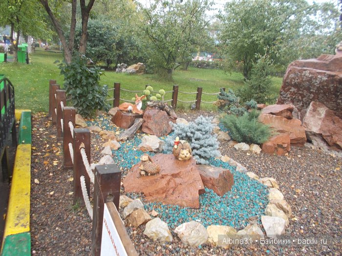 Яркие краски в дождливый день