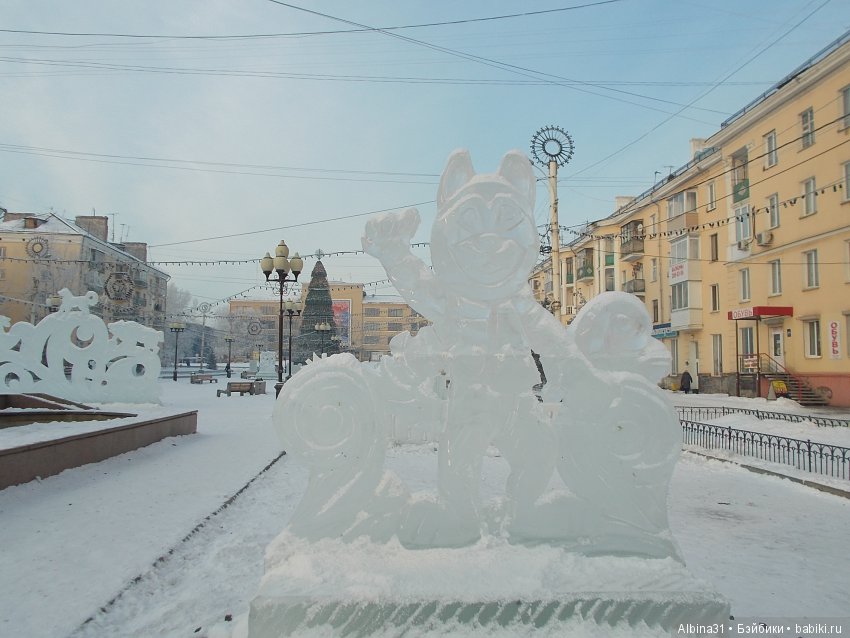 Городские зарисовки... Ёлка и парк имени 1 мая (фото 5)