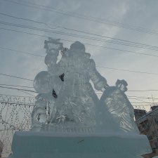 Городские зарисовки... Ёлка и парк имени 1 мая