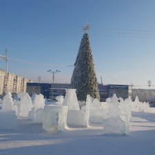 Городские зарисовки. КРАЗовская ёлка