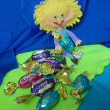 Примерки, обновки или из жизни моих  малявок