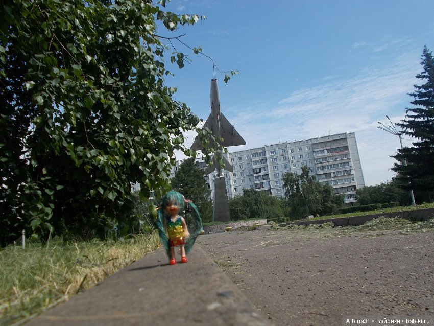 Городские зарисовки... июнь 2018. Самолёт (фото 4)