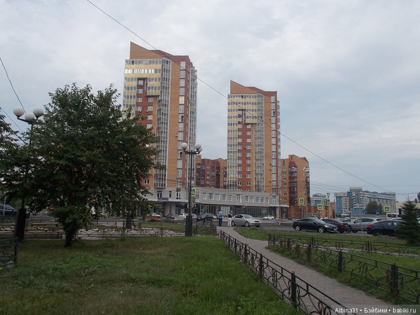 Городские зарисовки. Цветы и голуби (фото 5)