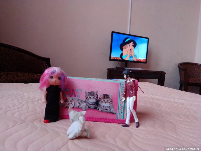 Когда скучно в гостинице | Бэйбики Когда скучно в гостинице — Игровые куклы разных производителей (Разное): редкие бренды (фото 9)