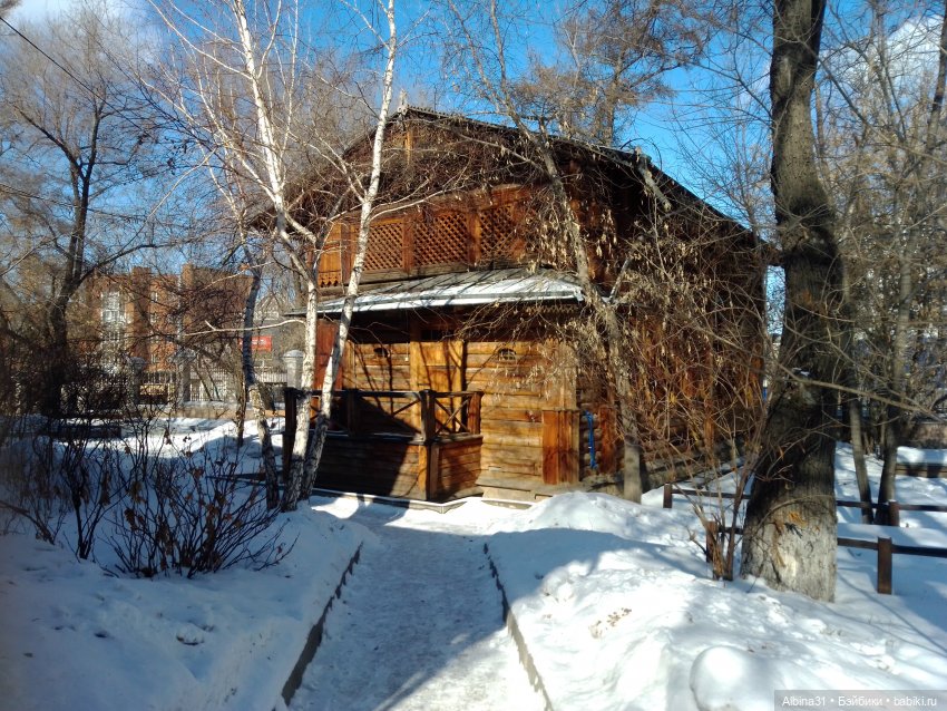 Гуляем по усадьбам в Иркутске