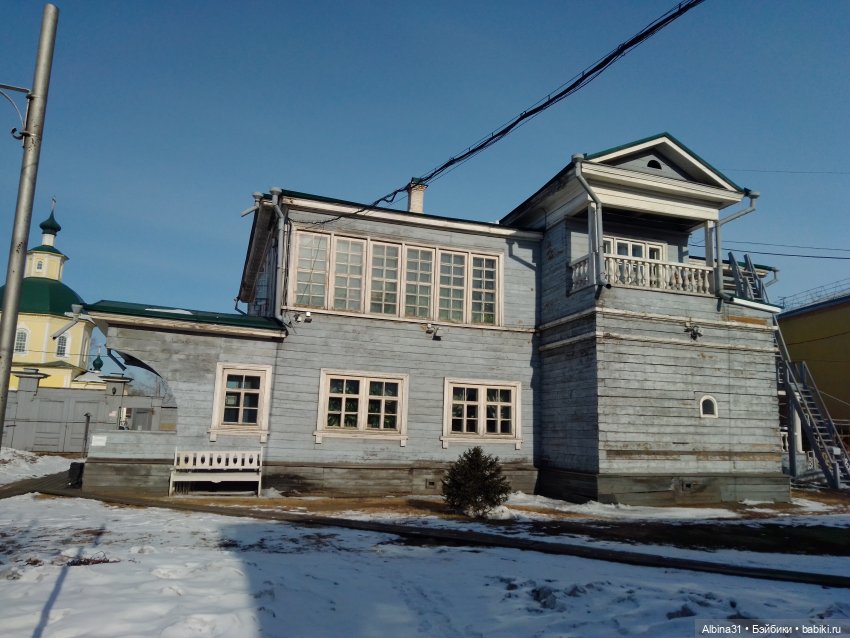 Гуляем по усадьбам в Иркутске