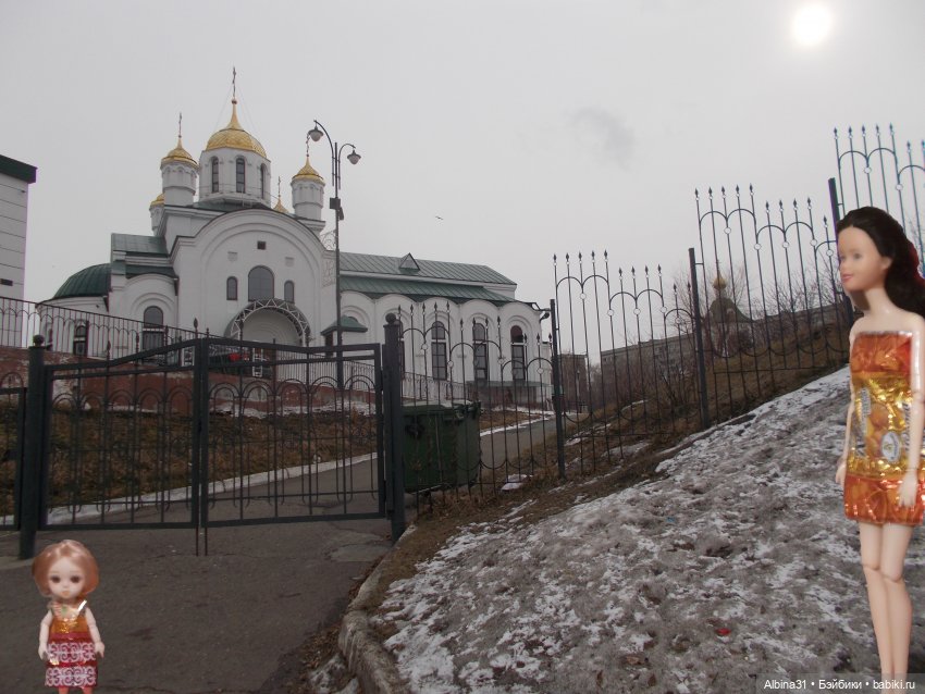 Городские зарисовки, март 2020 и мои кукляшки
