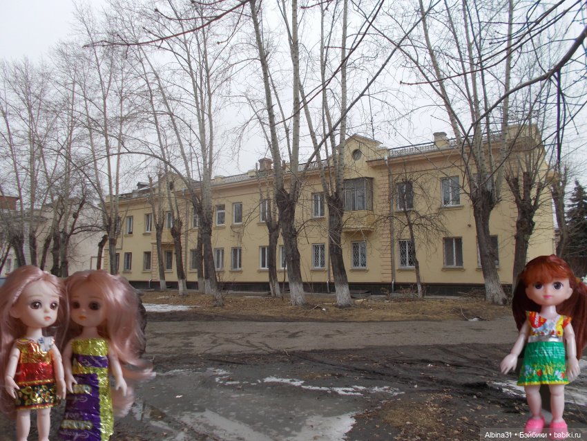 Городские зарисовки, март 2020 и мои кукляшки