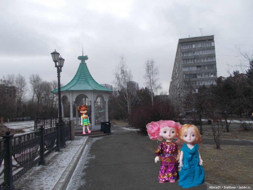 Городские зарисовки, март 2020 и мои кукляшки
