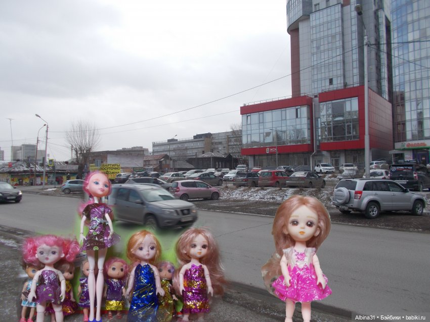 Городские зарисовки, март 2020 и мои кукляшки