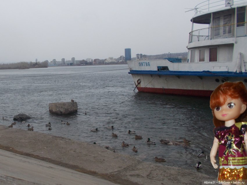 Городские зарисовки, март 2020 и мои кукляшки