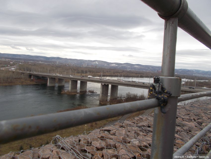 Городские зарисовки с бойцами