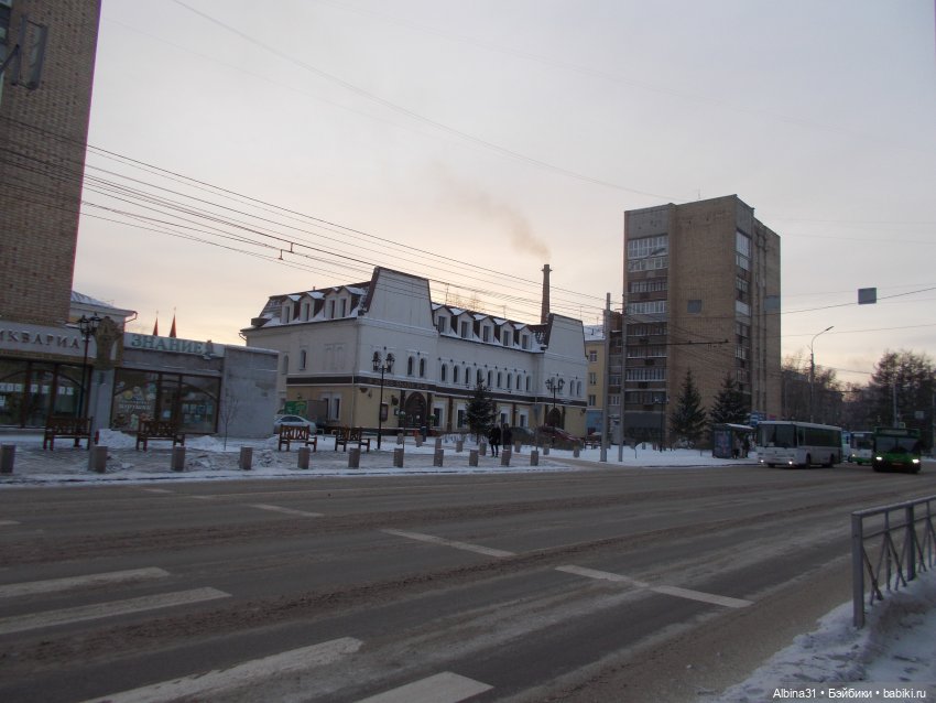 Новогоднее. Городские зарисовки 2021