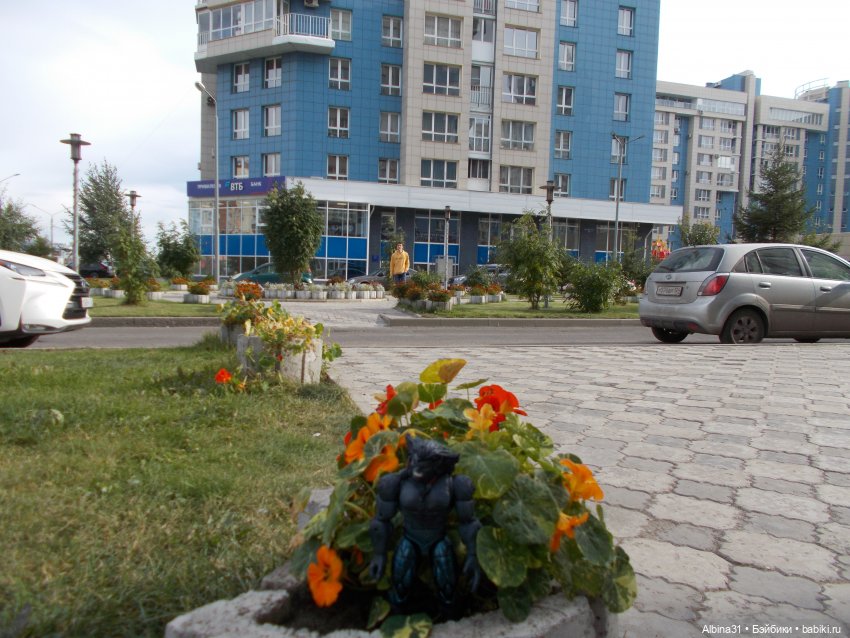 Городские зарисовки. Новенький... Х-мен (фото 4)