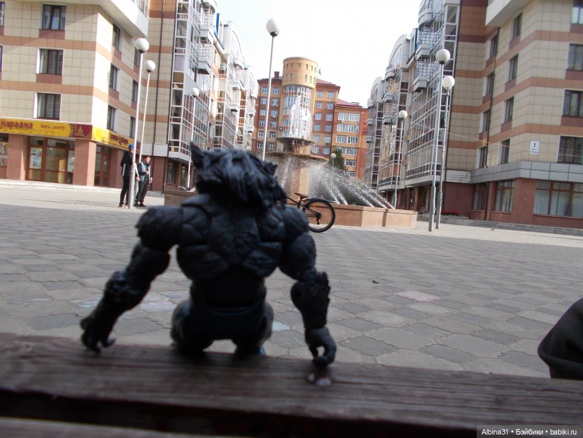 Городские зарисовки. Новенький... Х-мен (фото 8)