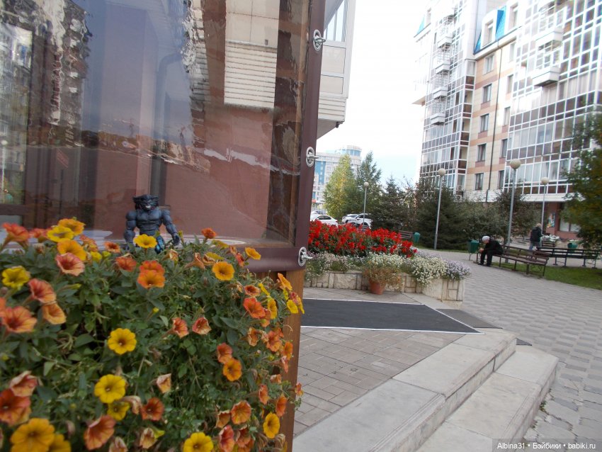 Городские зарисовки. Новенький... Х-мен (фото 10)