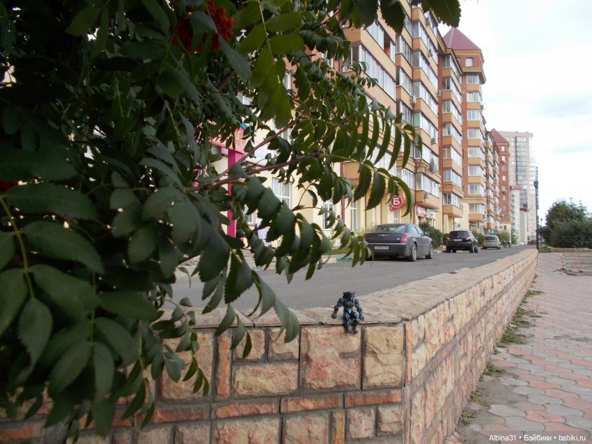 Городские зарисовки. Новенький... Х-мен