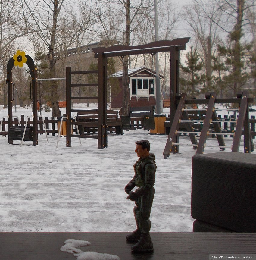 Идёт солдат по городу — Игровые куклы разных производителей (Разное): редкие бренды