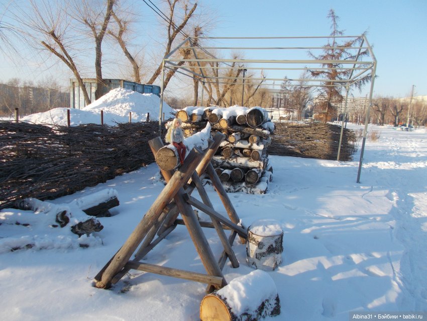 Прогулка по городу — Игровые куклы разных производителей (Разное): редкие бренды