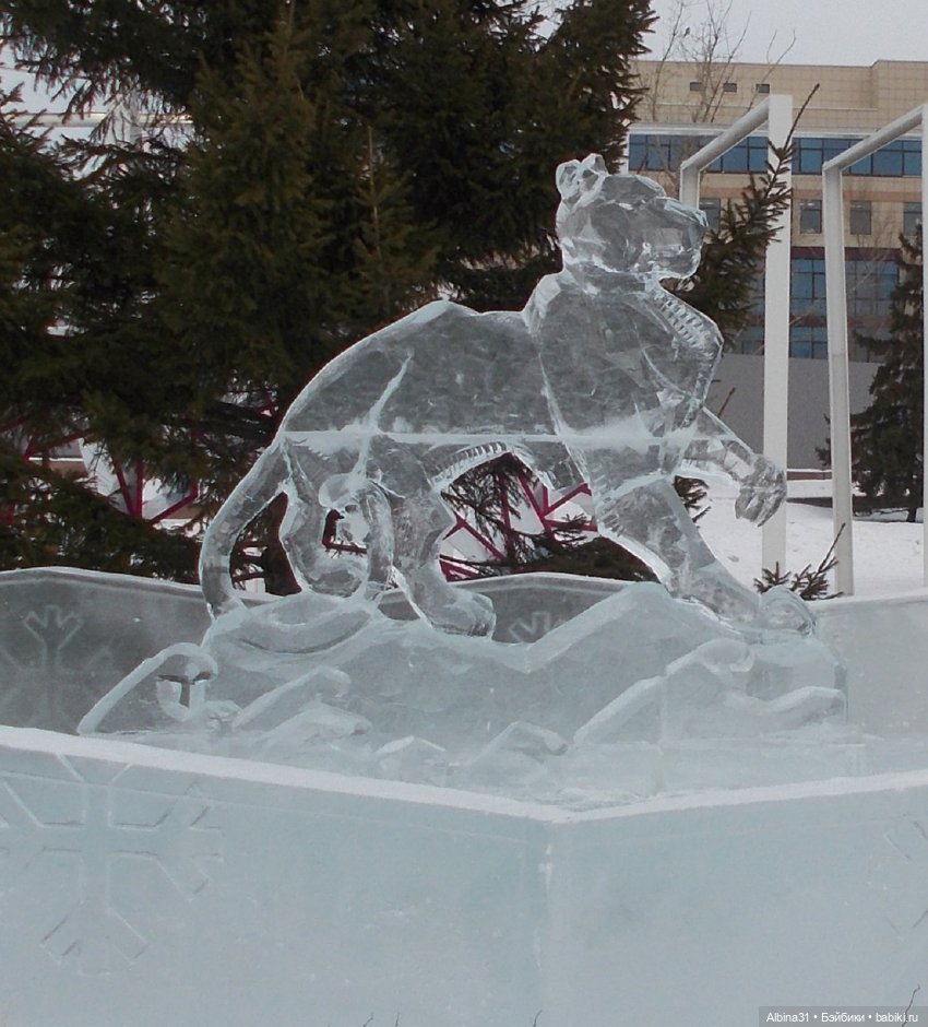 Ледяные фигуры на Стрелке 2022 год
