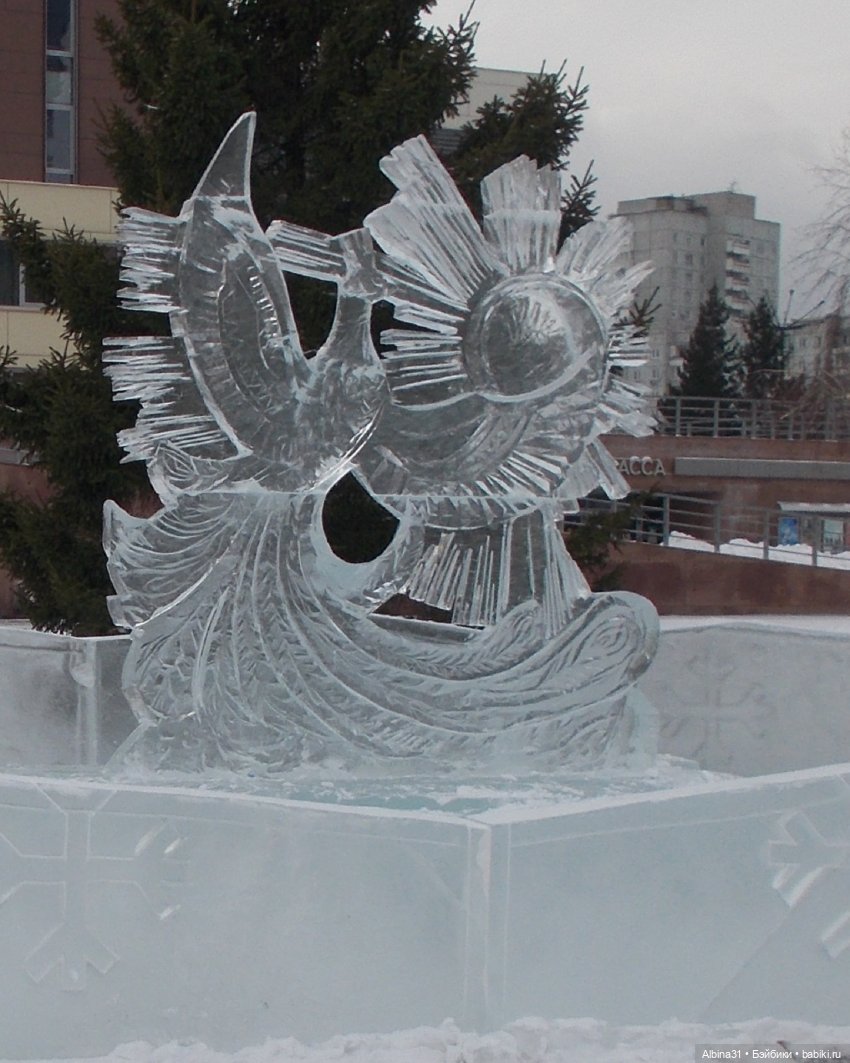 Ледяные фигуры на Стрелке 2022 год