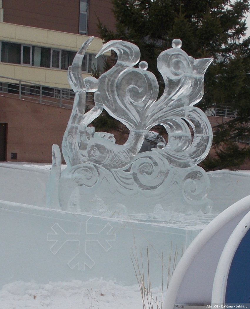 Ледяные фигуры на Стрелке 2022 год