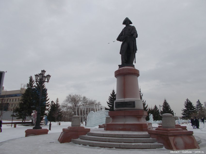 Ёлка на Стрелке — Игровые куклы разных производителей (Разное): редкие бренды