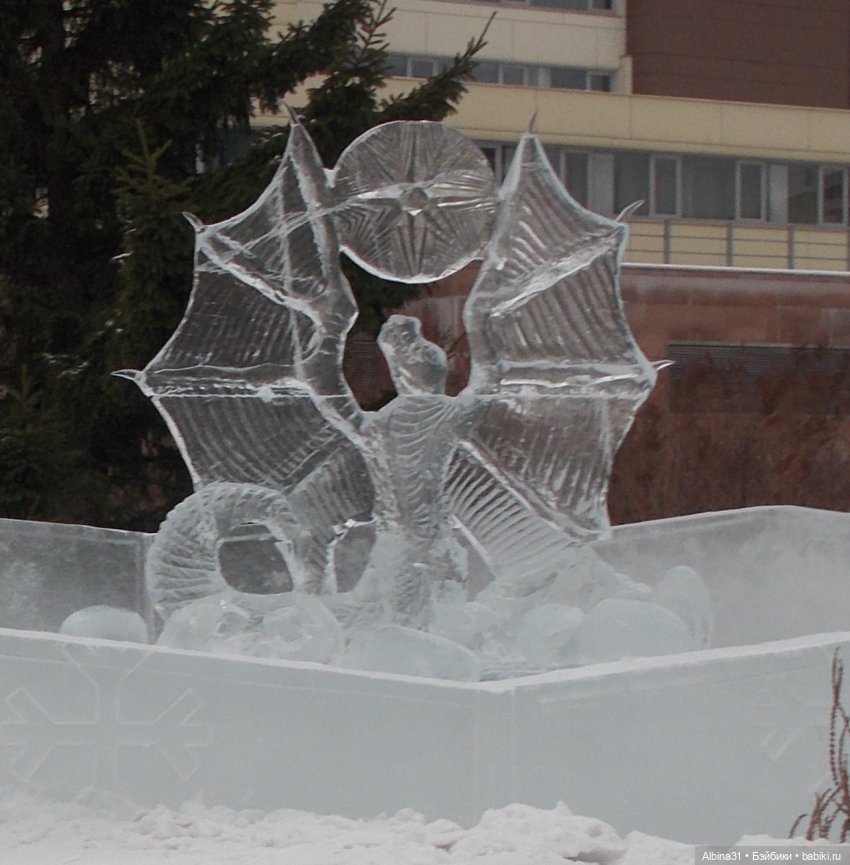 Ледяные фигуры на Стрелке 2022 год (фото 3)