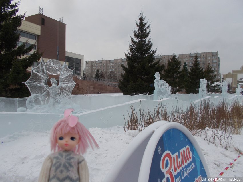 Ледяные фигуры на Стрелке 2022 год