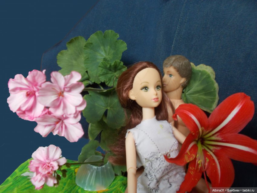 Хороши в лесу весной цветочки