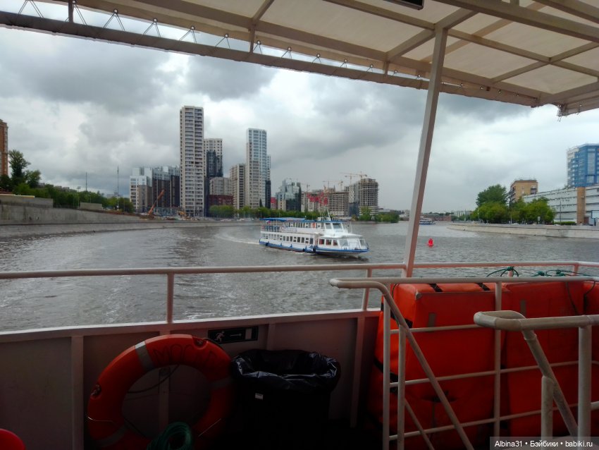 Прогулка по Москве реке — Игровые куклы разных производителей (Разное): редкие бренды